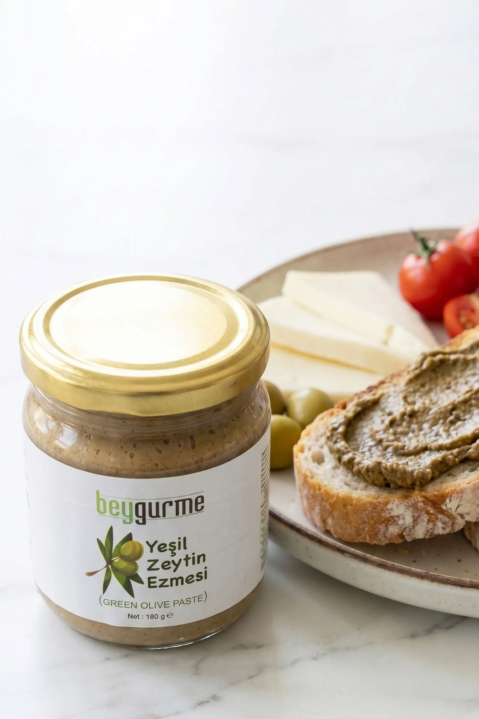 beyorganik yeşil zeytin ezmesi